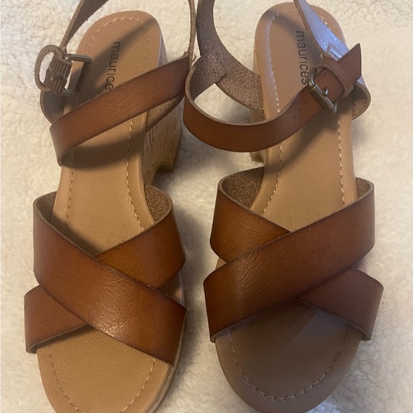 Sandals - Picture 2 of 2